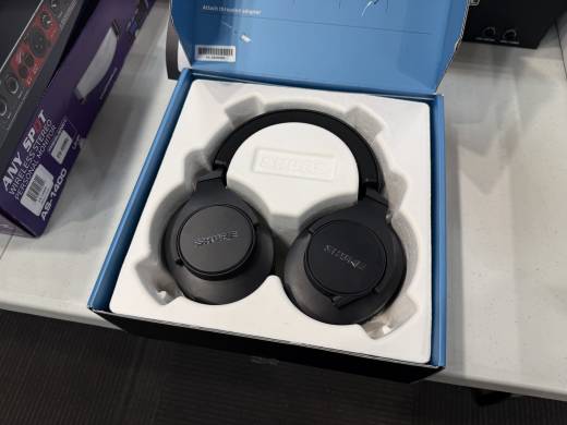 Store Special Product - Shure - SRH440A