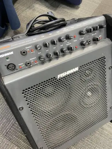 Fishman - PRO-LBX-300 2