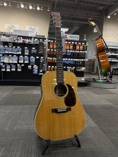 Martin Guitars D-28 Dreadnought Acoustic Guitar | Long & McQuade