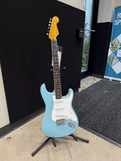 Fender - 011-7700-897 2