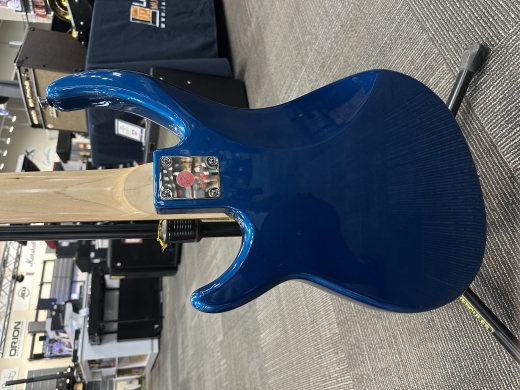 Gear Hunter | PEAVEY MILESTONE V 5-STRING BASS GUITAR - BLUE