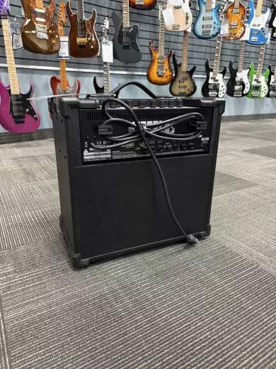 ROLAND CUBE 80XL 2