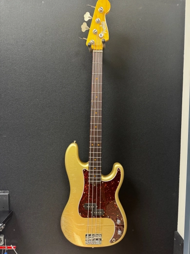 CUSTOM P BASS SHORELINE GOLD