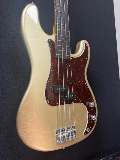 CUSTOM P BASS SHORELINE GOLD 2