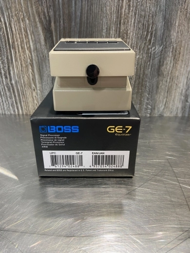BOSS - GE-7 2