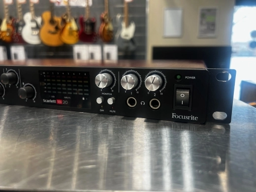 Focusrite - SCARLETT-18I20 2