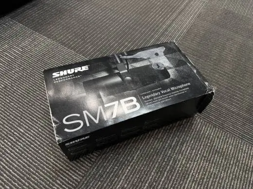 Shure - SM7B 2