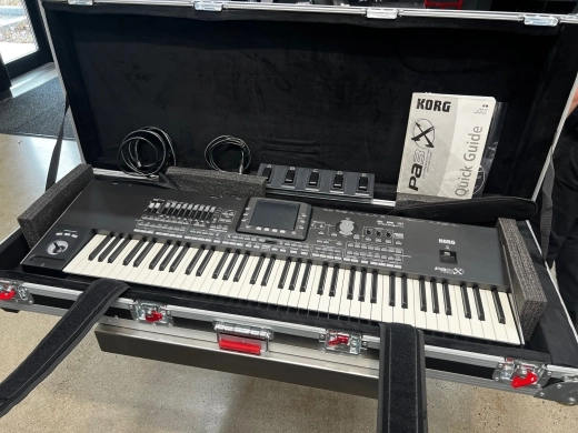 Korg - PA3X-76