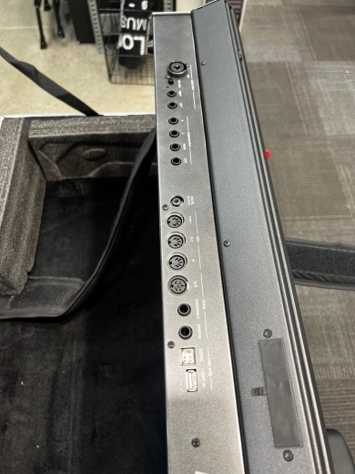 Korg - PA3X-76 6