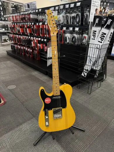 Squier - 037-4035-550 2