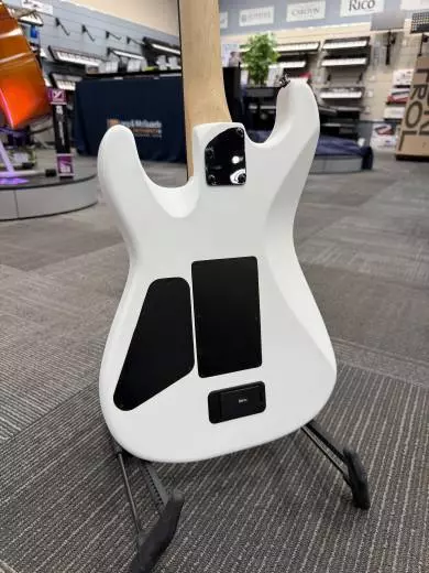Charvel Guitars - 296-5801-876 2
