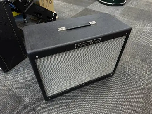 Store Special Product - Fender - 223-1010-000