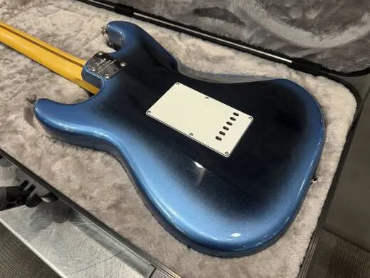 Fender - 011-3910-761 2