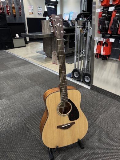 Store Special Product - Yamaha - FG800M