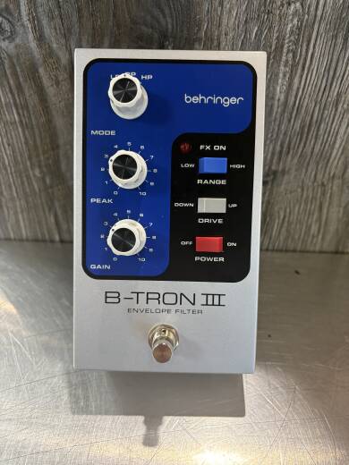 Gear Hunter | Behringer - B-TRON III
