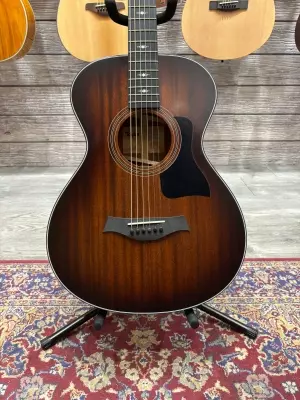 Taylor Guitars - 322E 12FRT VCL 2