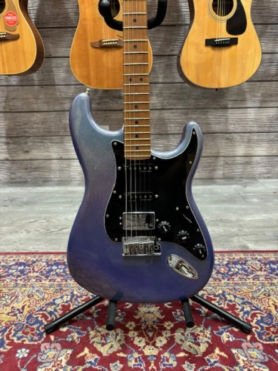 Fender 70th Ultra Strat HSS Amethyst w/ Case