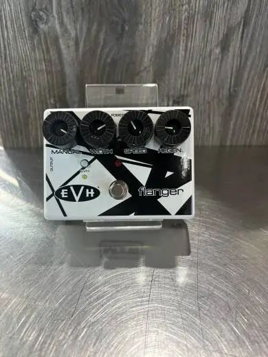 MXR - EVH117