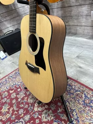 Taylor Guitars - 150E W V2 - 12 String Acoustic 4