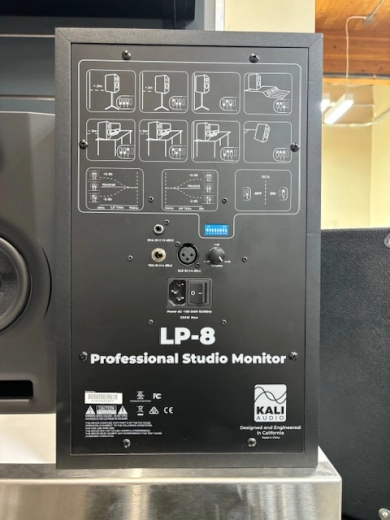 Kali Audio - LP-8 - Powered Monitor 2