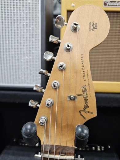 Fender - 014-9833-302 2