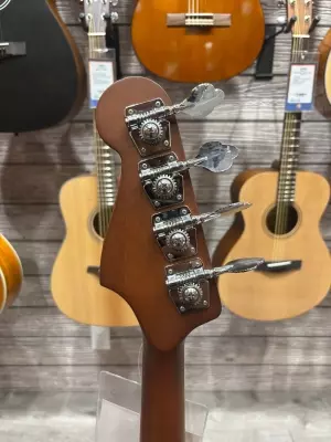 Fender Kingman Acoustic Bass Black 6