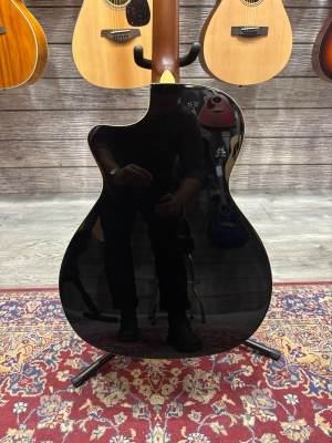 Fender Kingman Acoustic Bass Black 2