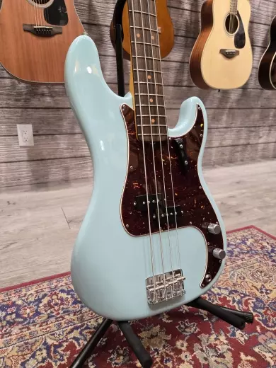 Fender American Vintage II 1960 Precision Bass, Rosewood Fingerboard - Daphne Blue 2
