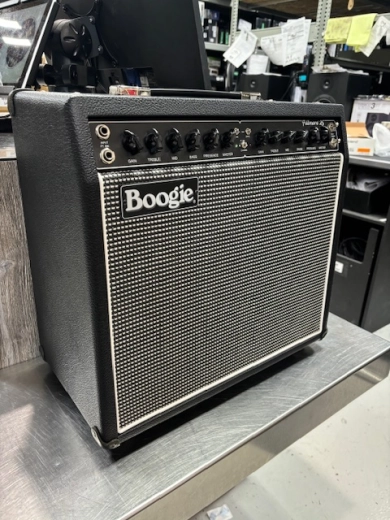 Mesa Boogie Fillmore 25 1x12 Combo 2