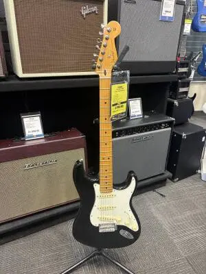 Fender - 014-0512-506