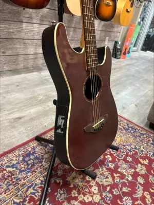 Squier Original Stratacoustic - Walnut Stain 2