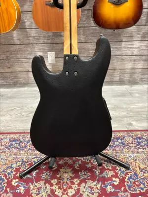 Squier Original Stratacoustic - Walnut Stain 2