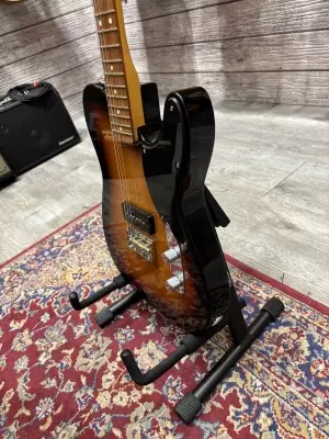 Fender Noventa Tele Pau Ferro 2-Colour Sunburst 3