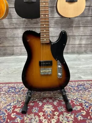 Fender Noventa Tele Pau Ferro 2-Colour Sunburst 2