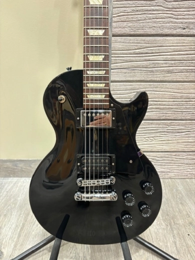 Store Special Product - Gibson Les Paul Studio Ebony w/ Soft Case