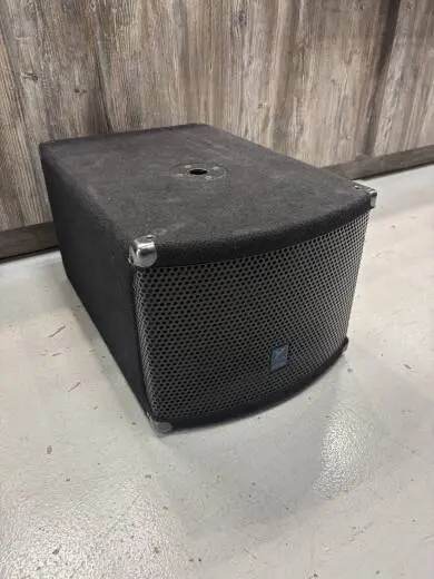 Yorkville Sound - ES200P