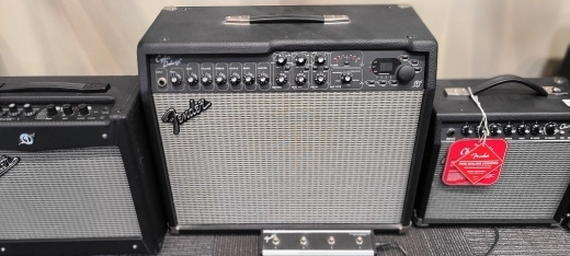 FENDER CYBER DELUXE
