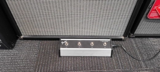 FENDER CYBER DELUXE 2