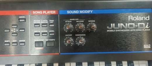 Roland - JUNO-DI 4