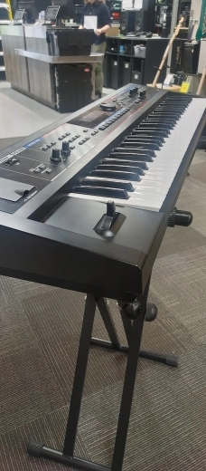 Roland - JUNO-DI 6