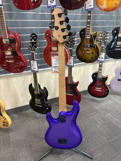 Store Special Product - Ernie Ball Music Man - 207-LKP-20-01