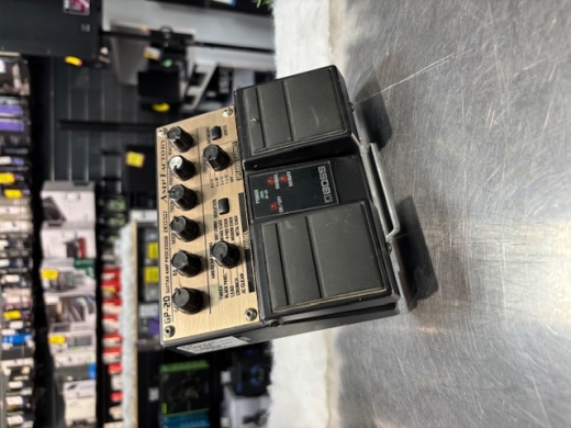 Gear Hunter | Boss GP-20 Guitar Amp Processor (Twin Pedal)