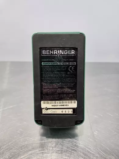 Behringer UF100 2