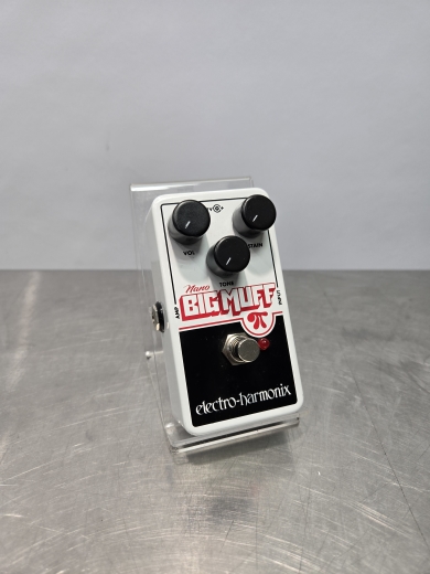 Electro-Harmonix Nano Bigmuff Pi Pedal | Long & McQuade