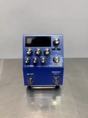 BOSS SY-200 Guitar Synthesizer 2