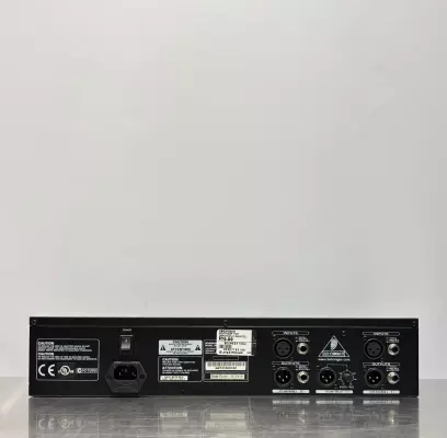 Behringer High Definition 31 Band EQ w/ FBQ 2