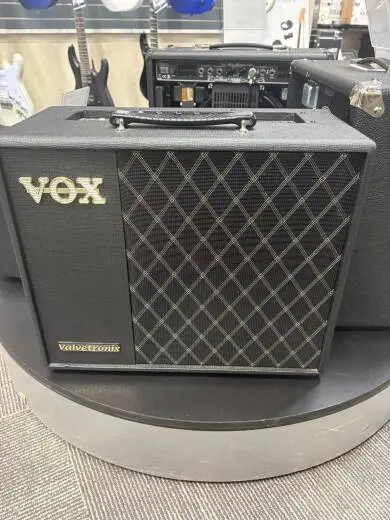 Vox - VT40X
