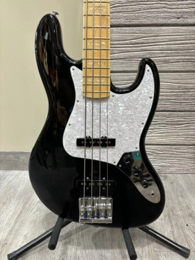 Fender US Geddy Lee J-Bass Black w/ Case 2