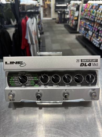 Store Special Product - Line 6 - DL4 MKII 25TH