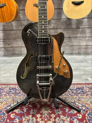 Duesenberg Starplayer TV 25th Anniversary - Black Sparkle w/ Case 2